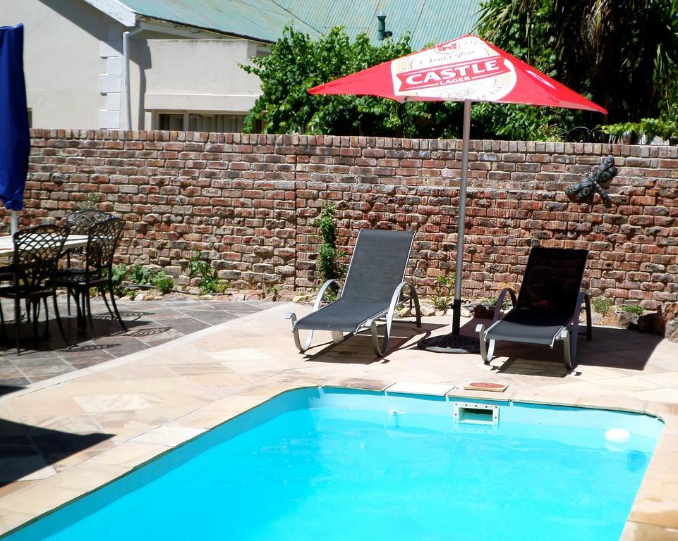 Ladismith Manor Hotel Ngoại thất bức ảnh