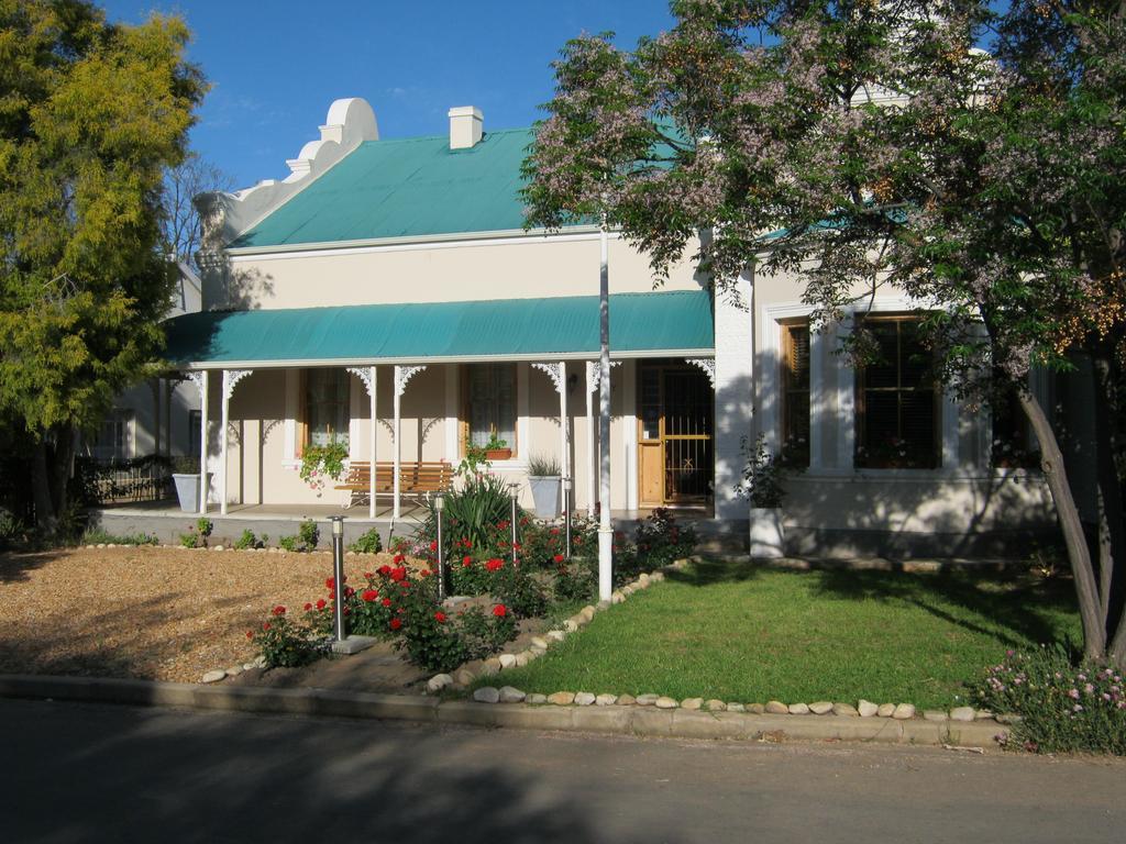 Ladismith Manor Hotel Ngoại thất bức ảnh